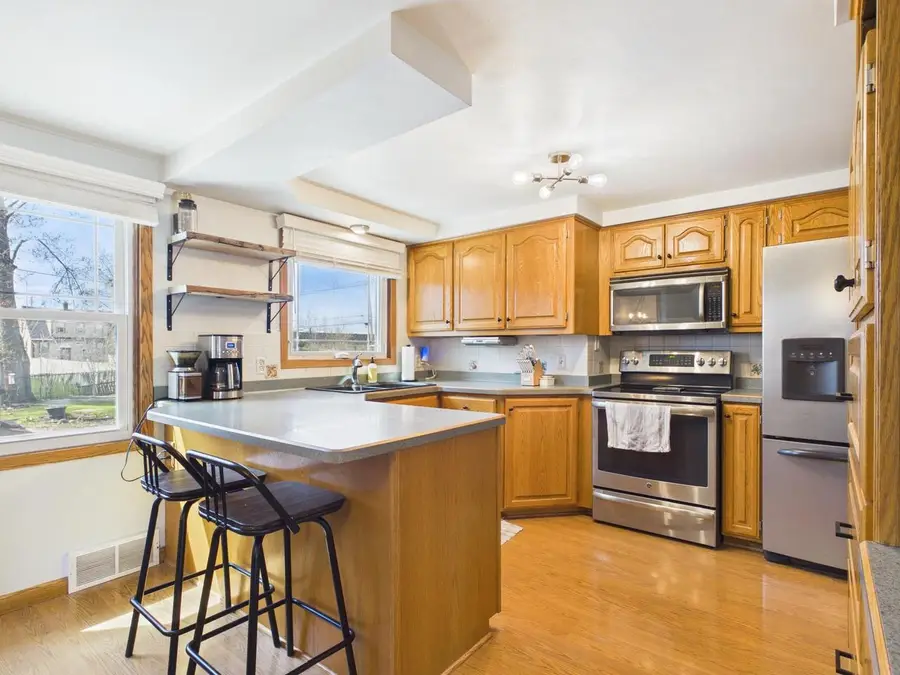 119 E TAFT AVENUE, Appleton, WI 54915 - #3