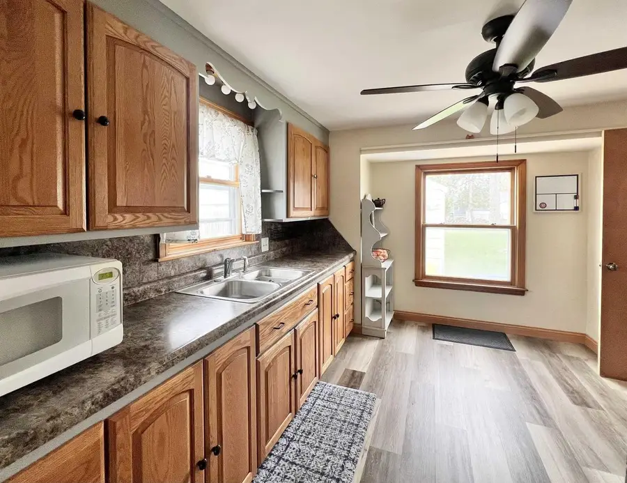 899 WAVERLY PLACE, Green Bay, WI 54304 - #3