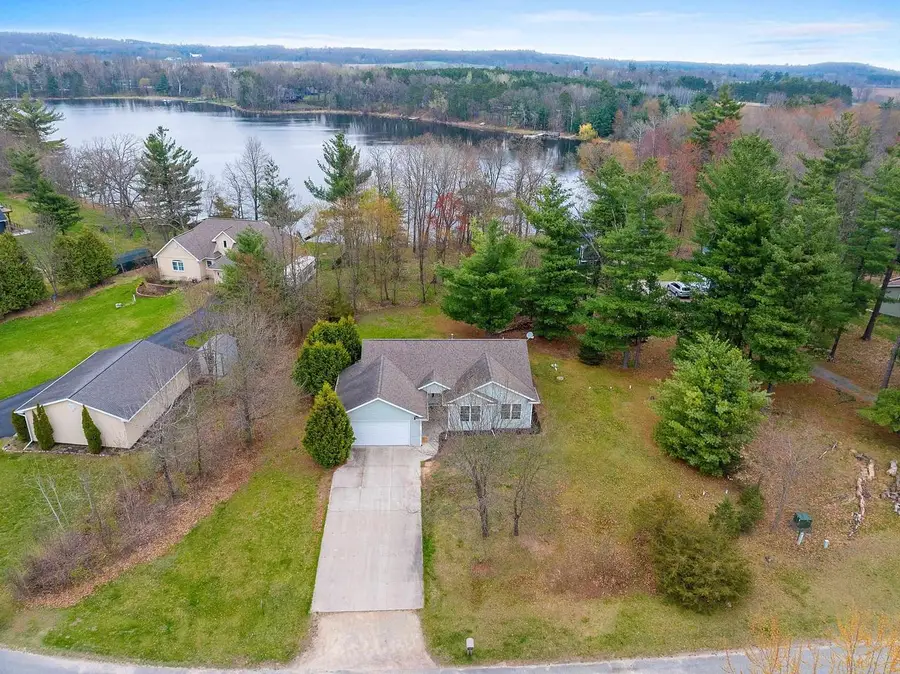 N3150 W SILVER LAKE DRIVE, Waupaca, WI 54981 - #2