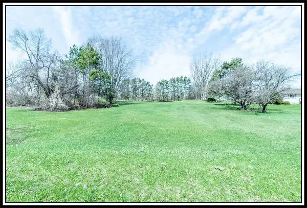 160 RIVERVIEW DRIVE, Manawa, WI 54944