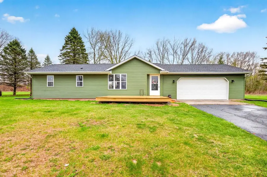 W3903 ADOLPH ROAD, Seymour, WI 54165 - #2