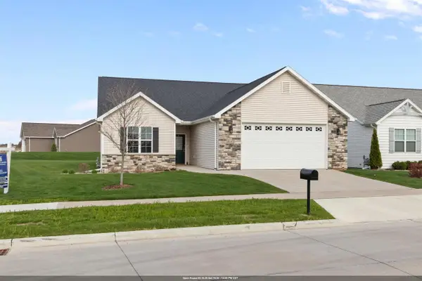 4647 N CHERRYVALE AVENUE, Appleton, WI 54913