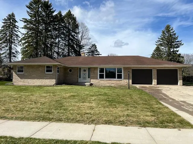 508 WALDO BOULEVARD, Manitowoc, WI 54220 - #1