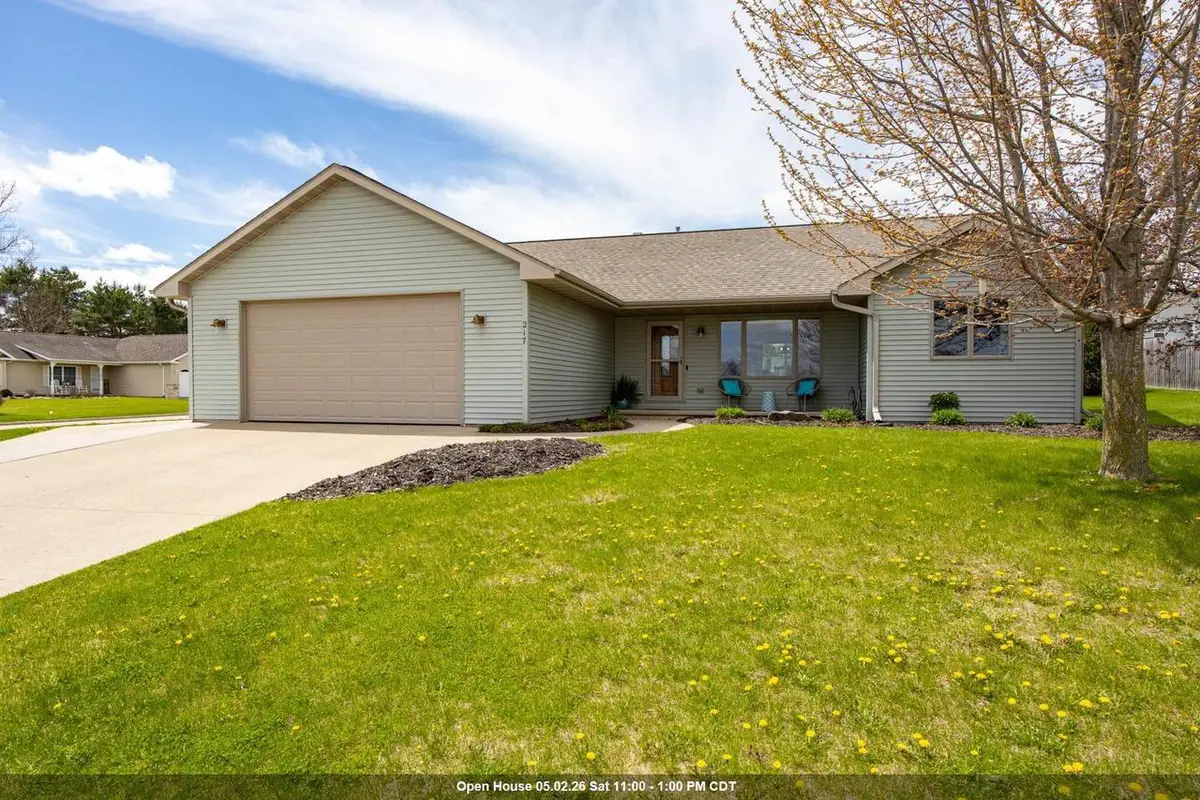 217 HOWARD DRIVE, Hortonville, WI 54944 - #1