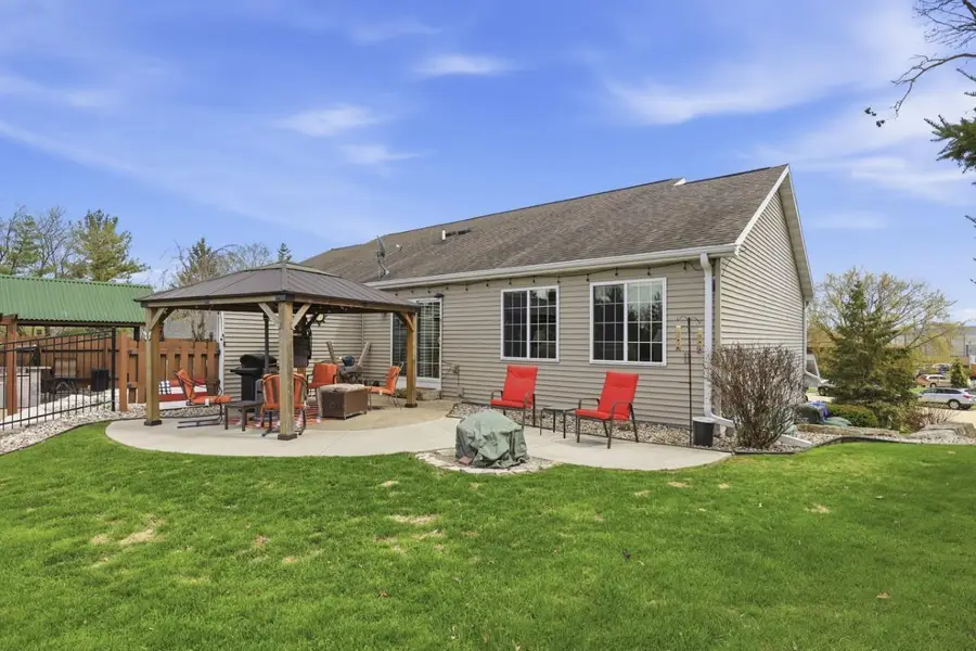 922 DENISE COURT, Kaukauna, WI 54130 - #2