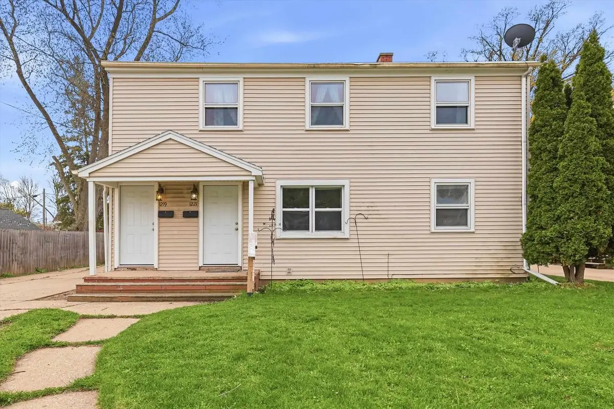 1219 W PACKARD STREET, Appleton, WI 54914 - #1