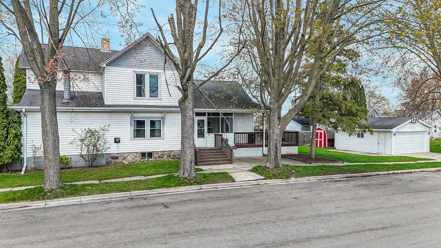 127 S 3RD STREET, Winneconne, WI 54986 - #3