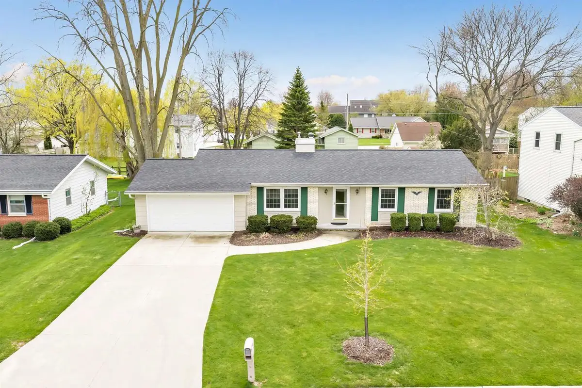 324 KENNEY STREET, Green Bay, WI 54301 - #1