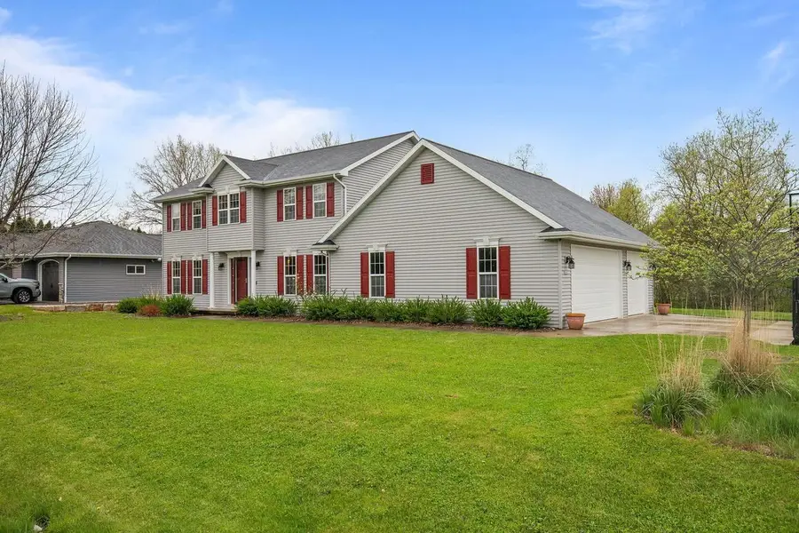 3663 HICKORY RIDGE ROAD, Oshkosh, WI 54904 - #2