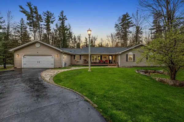 4775 PINE RIDGE TRAIL, Abrams, WI 54101