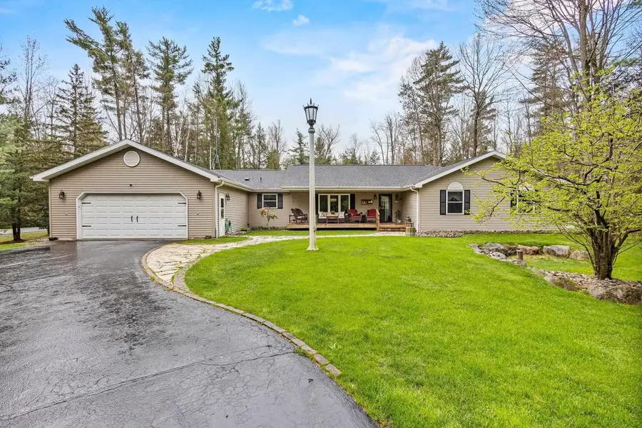 4775 PINE RIDGE TRAIL, Abrams, WI 54101 - #3