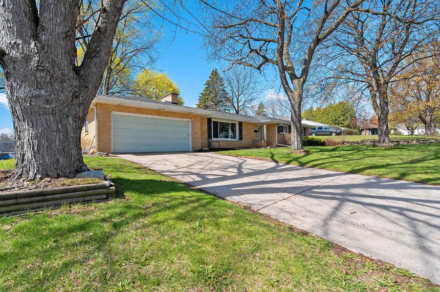142 GREENE AVENUE, Green Bay, WI 54301 - #3