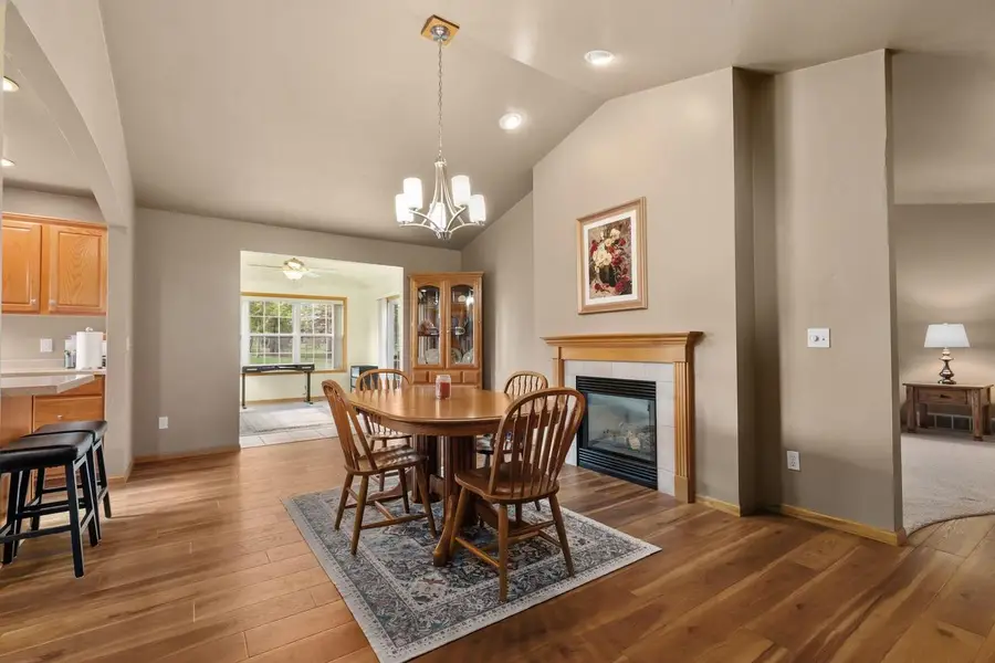 2375 SMOKE TREE ROAD, Neenah, WI 54956 - #3