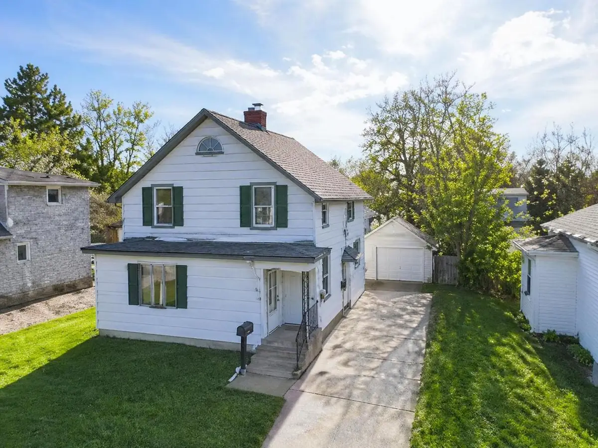716 DE PERE STREET, Menasha, WI 54956 - #1