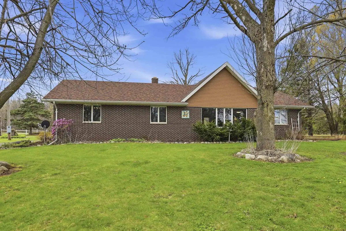 N5155 FRENCH ROAD, Seymour, WI 54165 - #1