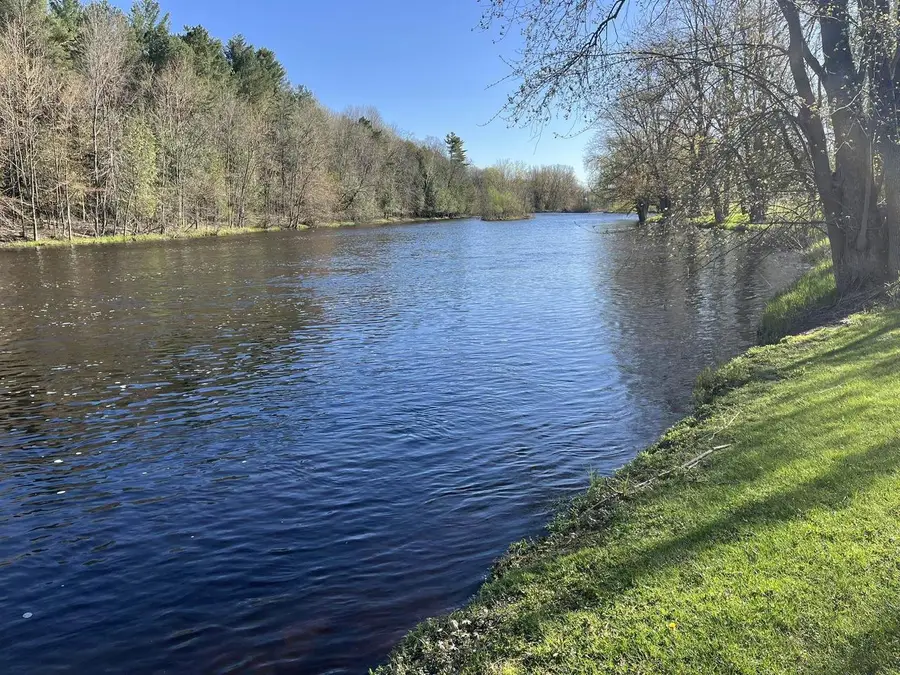 W2275 WI 22, Gillett, WI 54124 - #2