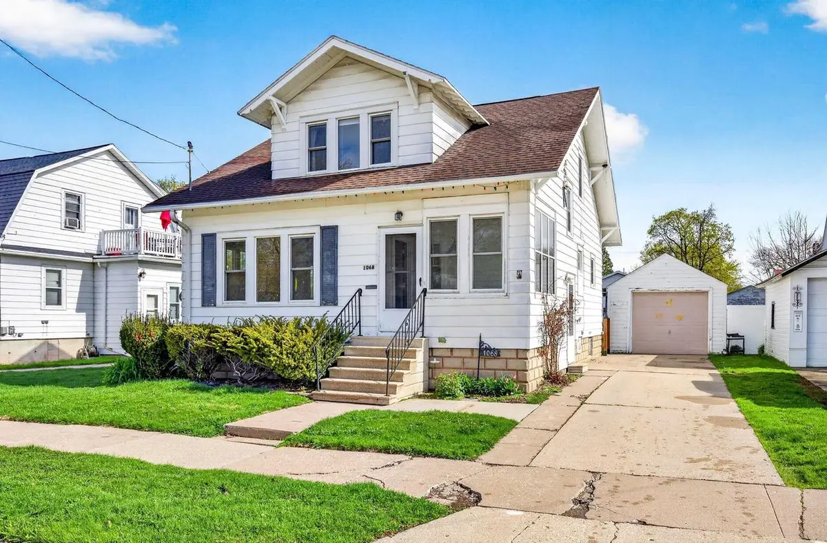 1068 CAROLINE STREET, Green Bay, WI 54303 - #1