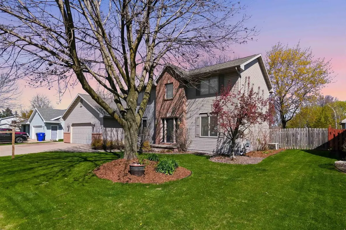 708 WESTFIELD STREET, Kaukauna, WI 54130 - #1