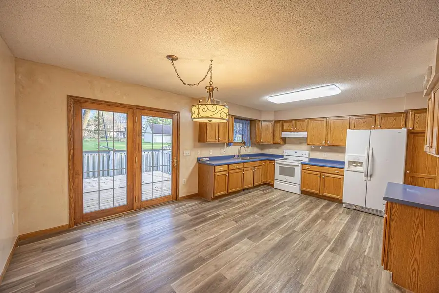 214 MIRRO DRIVE, Gillett, WI 54124 - #3