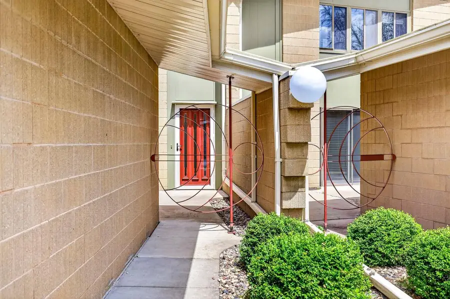1237 W NICOLET CERCLE, Appleton, WI 54914 - #2