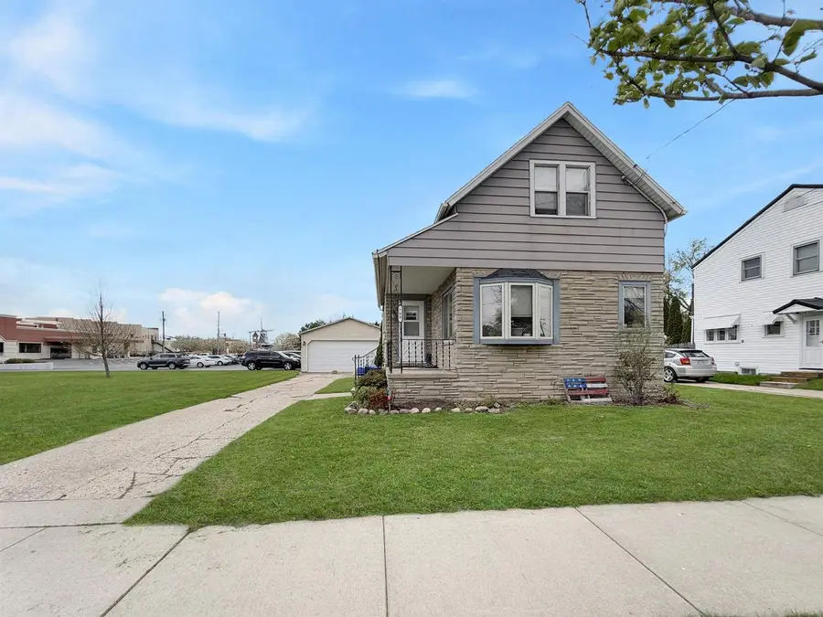 709 WILSON STREET, Little Chute, WI 54140 - #2