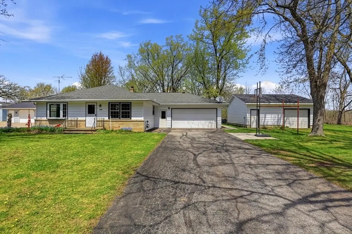 3288 OAKRIDGE ROAD, Neenah, WI 54956 - #1