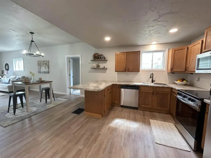 119 W 13TH STREET, Kaukauna, WI 54130 - #3
