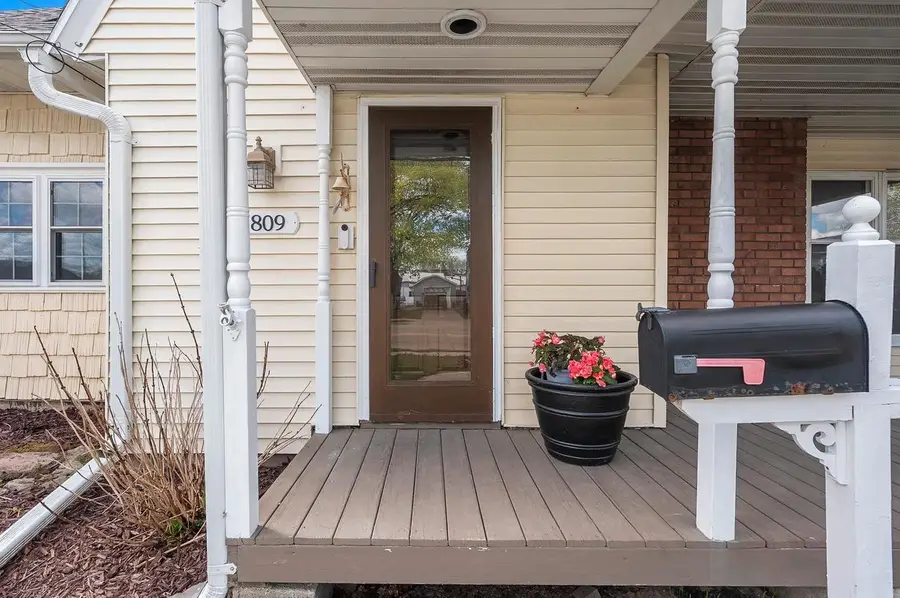 809 DRAPER STREET, Kaukauna, WI 54130 - #3