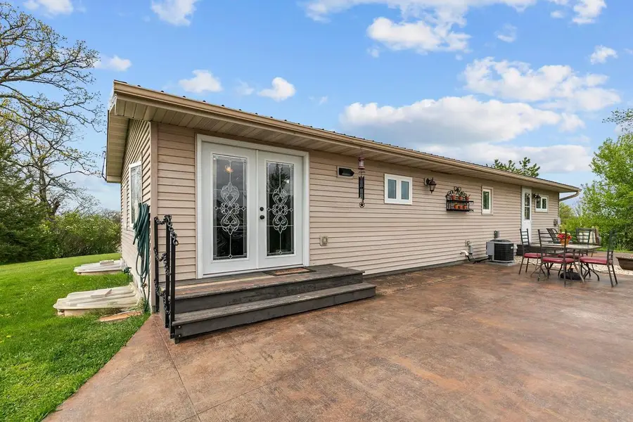 3290 QUARRY DRIVE, Omro, WI 54963 - #3