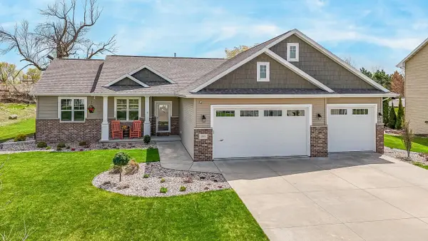 889 W HUBBLE LANE, Appleton, WI 54913