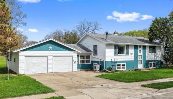 1041 S 6TH STREET, De Pere, WI 54115