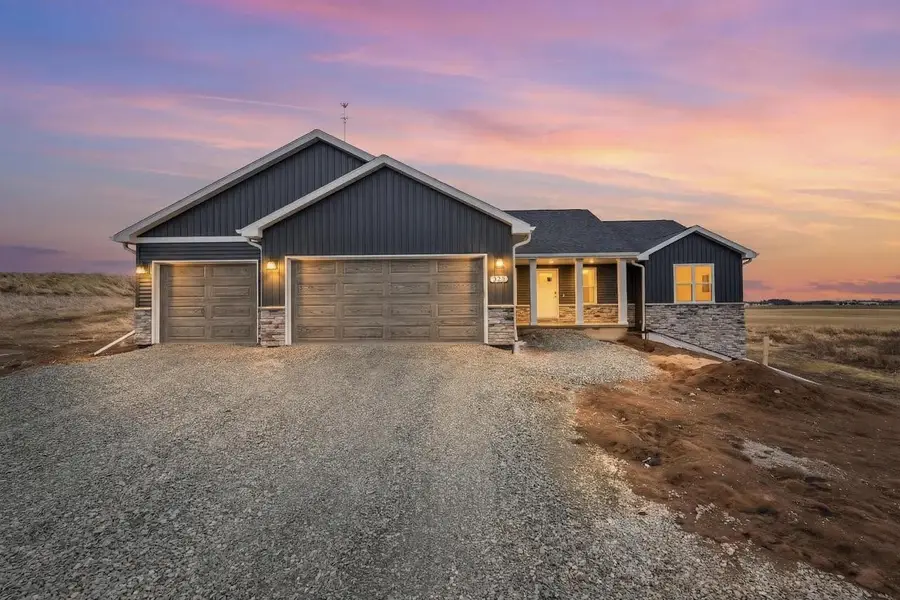 W225 SUNSET VIEW CIRCLE, Kaukauna, WI 54130 - #2