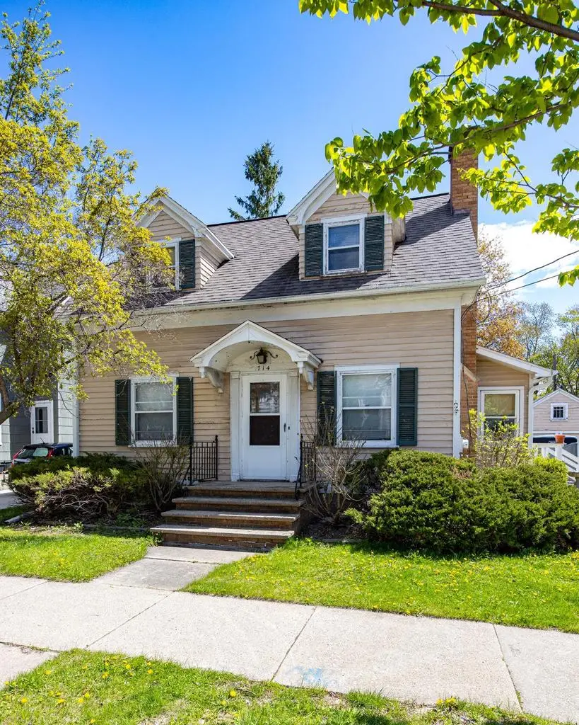 714 N ONEIDA STREET, Appleton, WI 54911 - #2