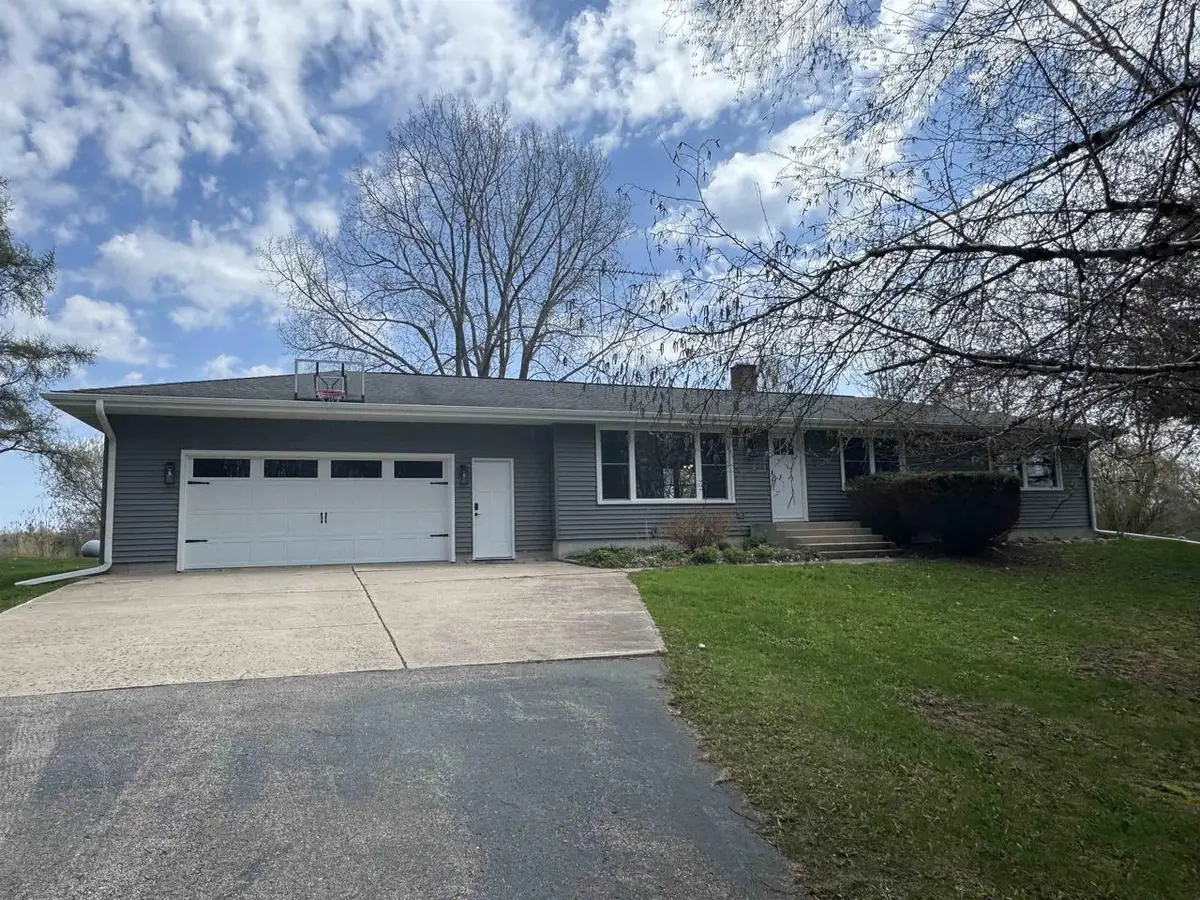 N1116 BEHNKE SCHOOL ROAD, Coleman, WI 54112 - #1