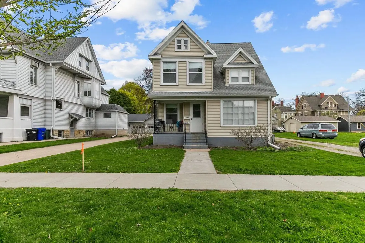 217 N UNION STREET, Appleton, WI 54911 - #1