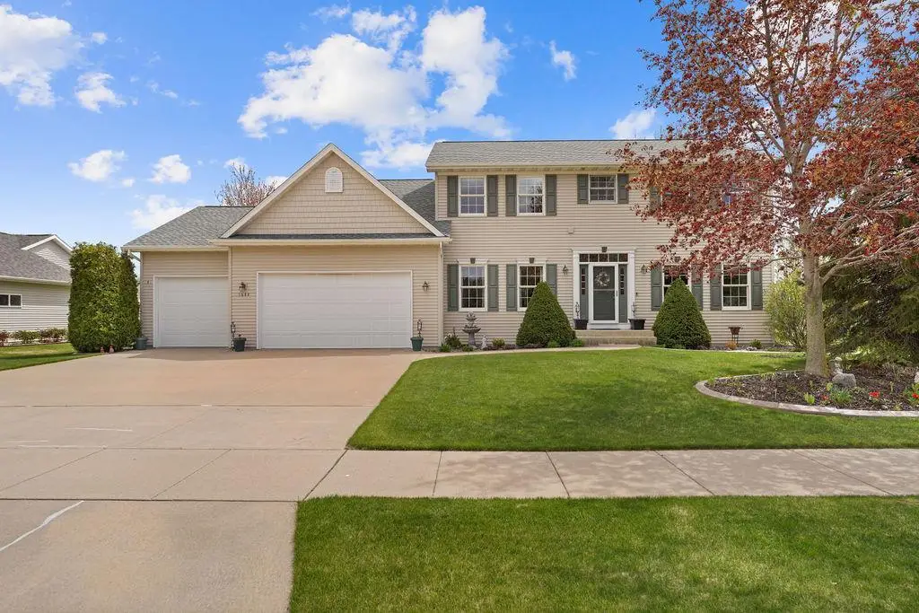 1644 PENDLETON ROAD, Neenah, WI 54956 - #1