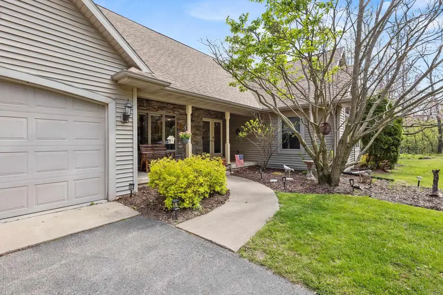 N6130 HONEYSUCKLE LANE, Green Lake, WI 54941 - #3