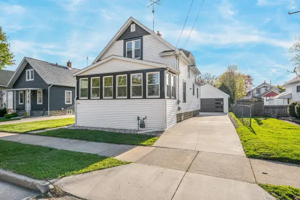 1421 CEDAR STREET, Oshkosh, WI 54901
