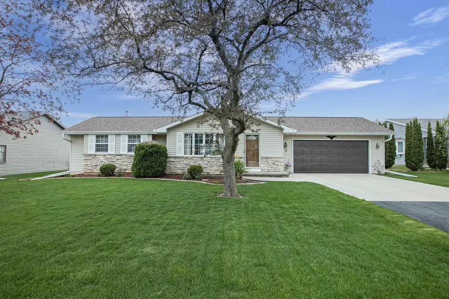 1260 BRIARWOOD DRIVE, Menasha, WI 54952 - #3