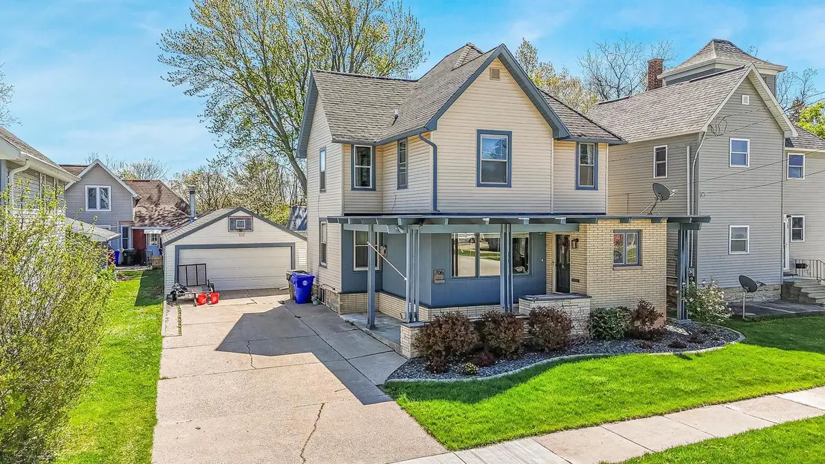 706 METOXEN AVENUE, Kaukauna, WI 54130 - #1