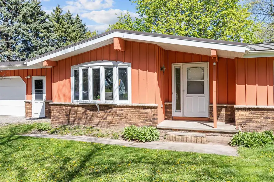 4356 JACKSON STREET, Oshkosh, WI 54901 - #3