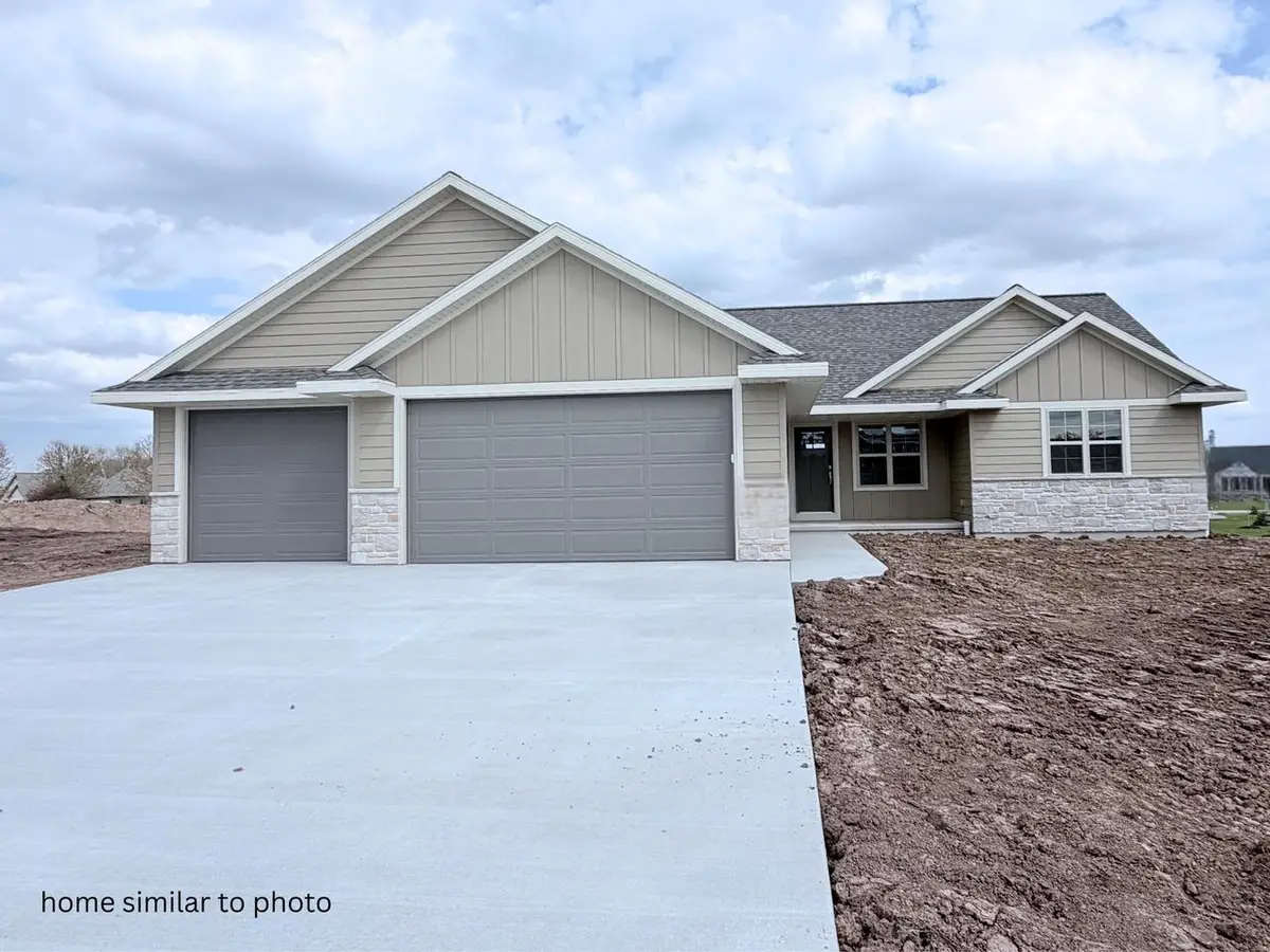 1429 CROSSROADS DRIVE, De Pere, WI 54115 - #1
