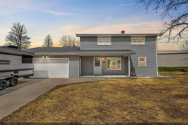 2461 VANDENBERGH PLACE, Green Bay, WI 54311