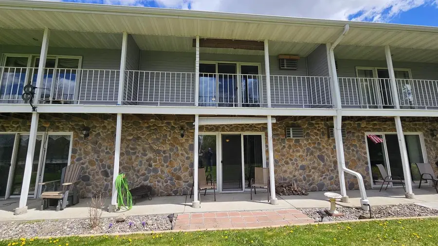 112 E HOFMAN STREET  #17, Cecil, WI 54111 - #2