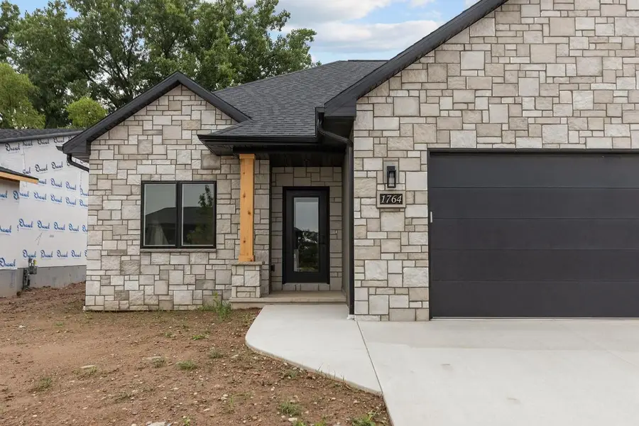 1764 BOBBY JONES DRIVE, De Pere, WI 54115 - #3