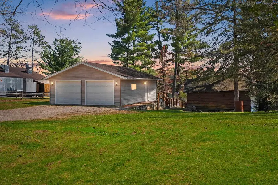13763 LAKE SHORE LANE, Mountain, WI 54149 - #2