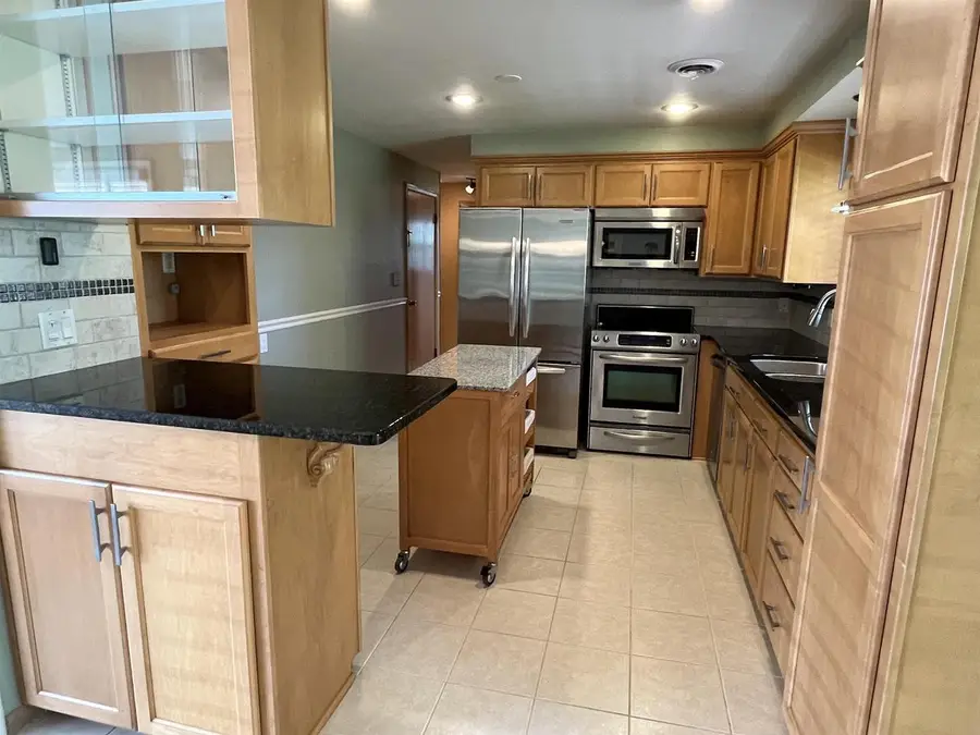 2750 W 8TH STREET, Appleton, WI 54914 - #3