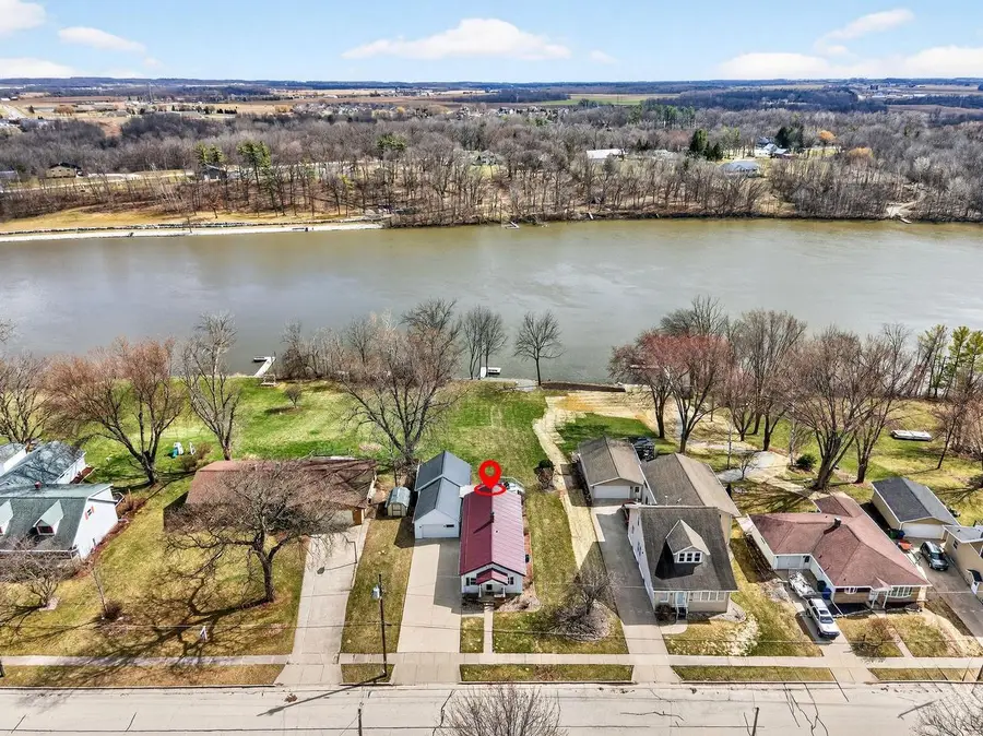 739 PARK STREET, Wrightstown, WI 54180 - #3