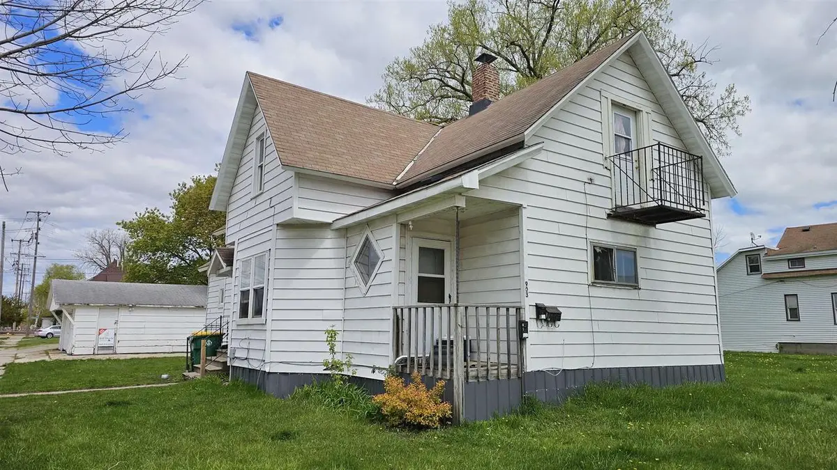 903 SMITH STREET, Green Bay, WI 54301 - #1