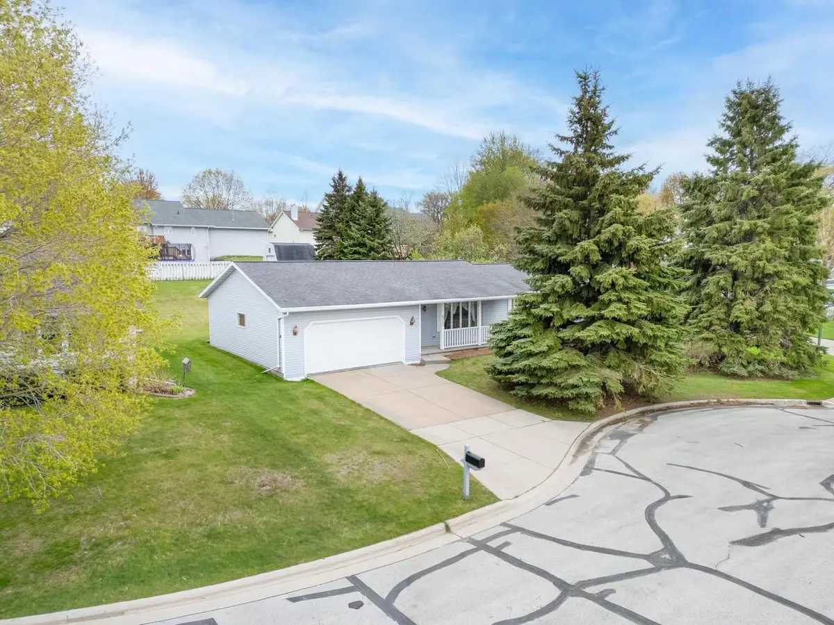 2750 ST ANTHONY DRIVE, Green Bay, WI 54311 - #1